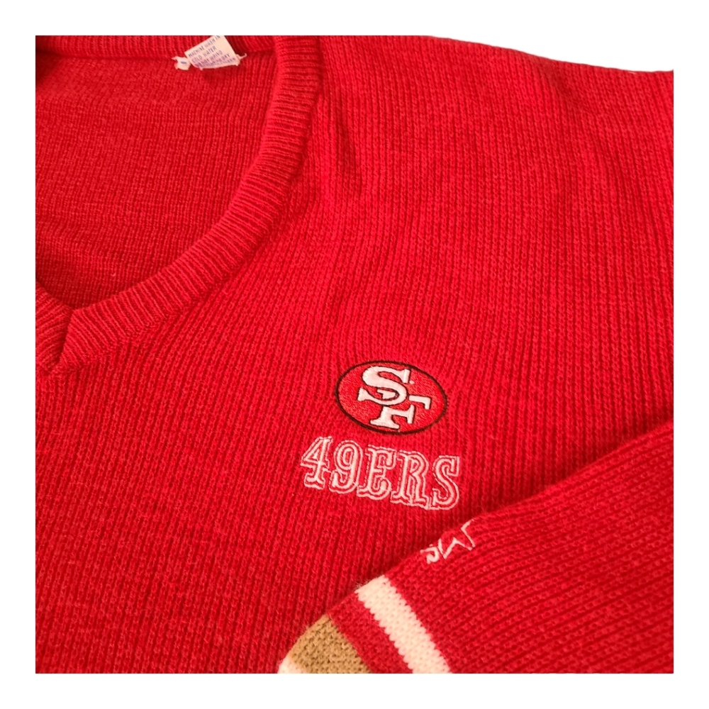 STARTER Red V-Neck Sweater